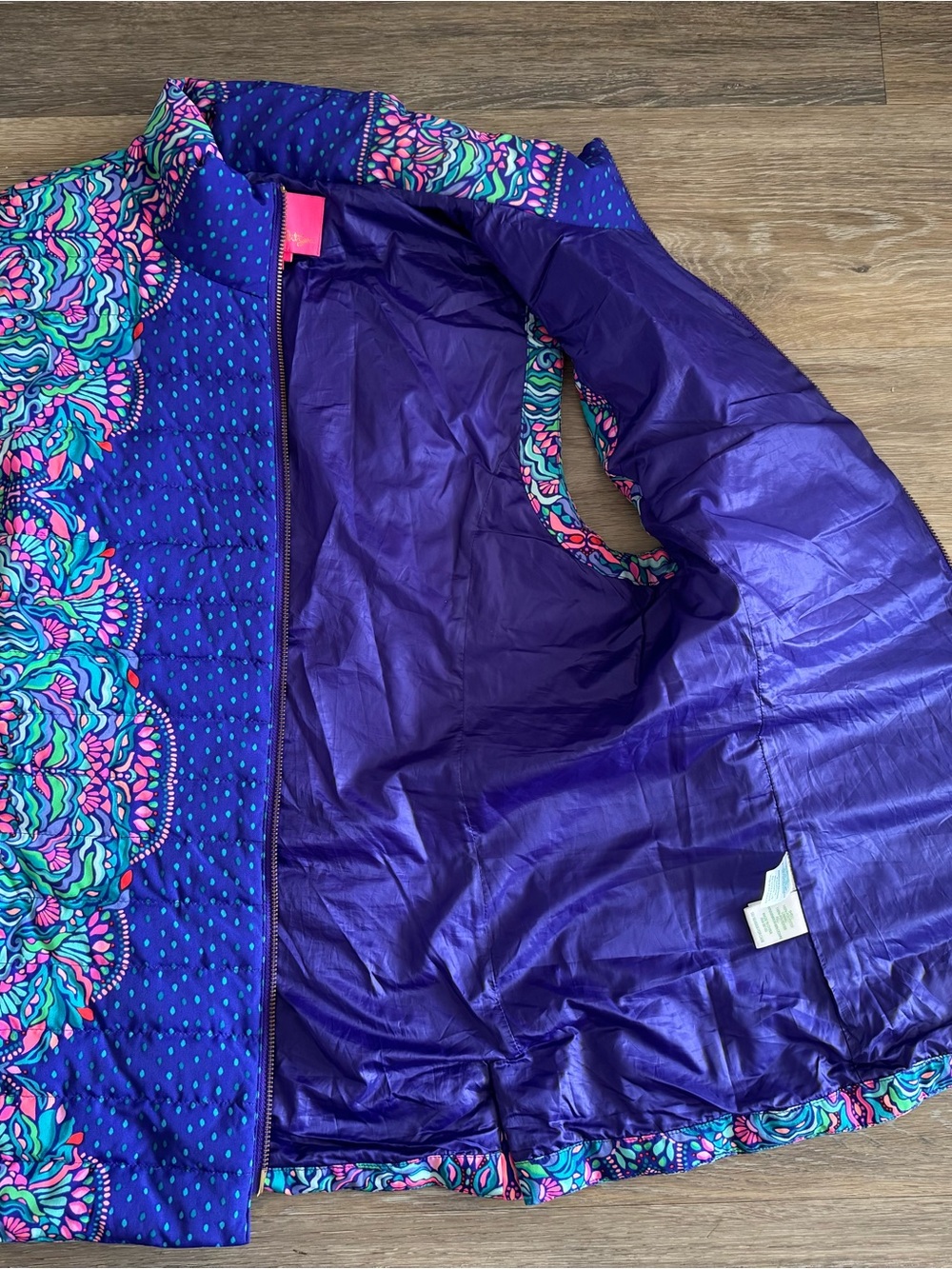 Lilly Pulitzer Noella Puffer Vest - Picture 3 of 5